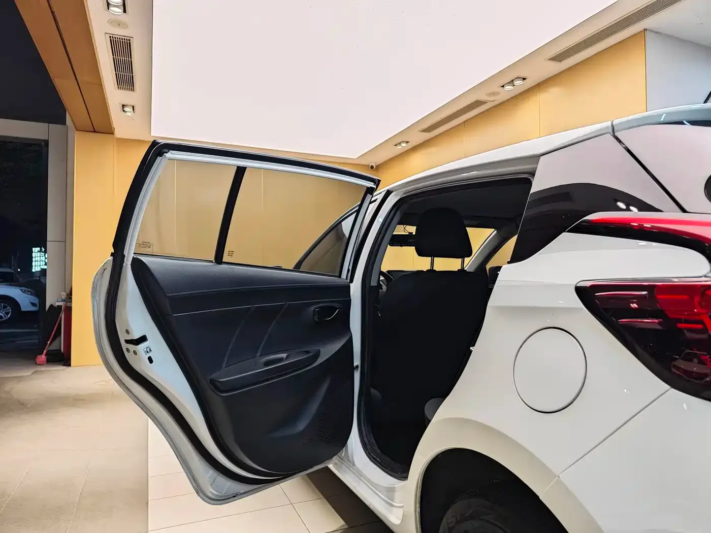 Toyota Vios FS 2021 1.5L CVT Fengchi Edition — Фото автомобиля 20