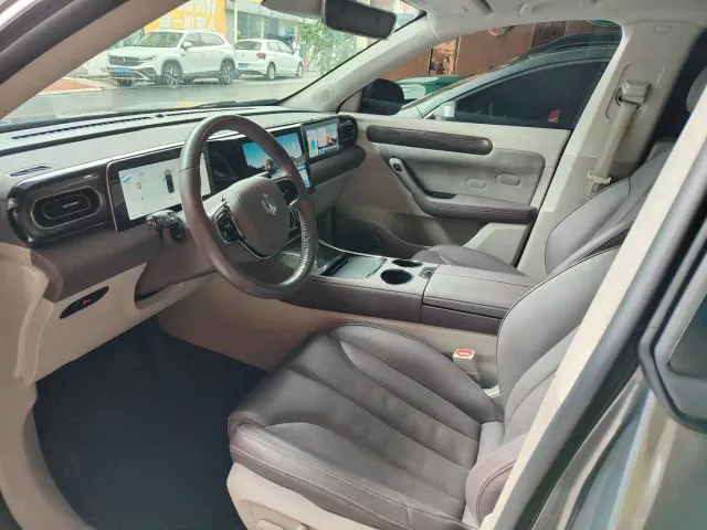 Leapmotor C11 — Фото автомобиля 4