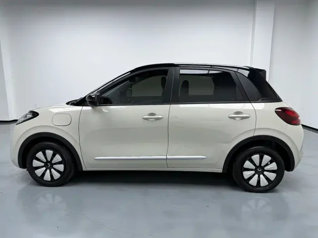 Wuling Bingo — Фото автомобиля 10
