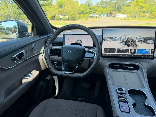 Chery Tiggo 8 PLUS — Фото автомобиля 8
