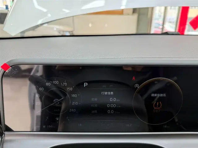Kia Seltos — Фото автомобиля 10