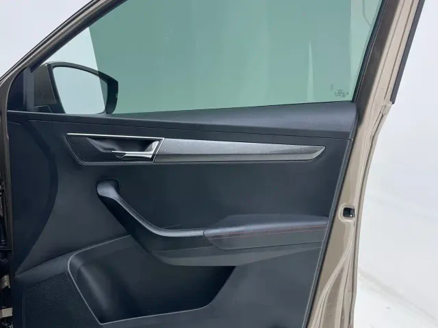 Skoda Karoq — Фото автомобиля 25