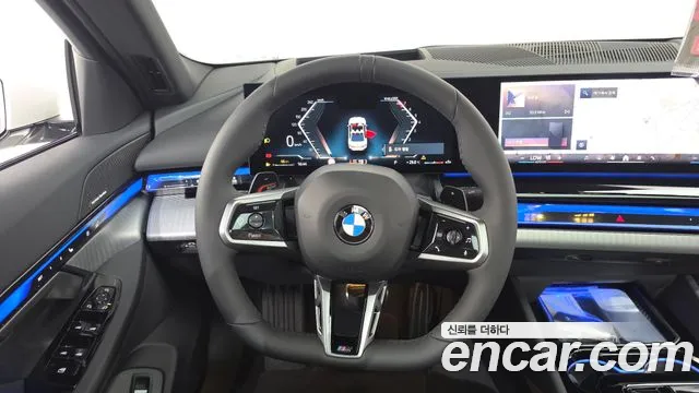 BMW 5 Series G60 — Фото автомобиля 12