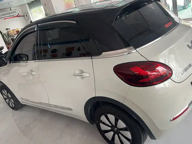 Wuling Bingo — Фото автомобиля 9
