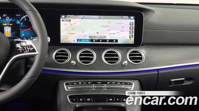 Mercedes-Benz E-Class W213 — Фото автомобиля 20