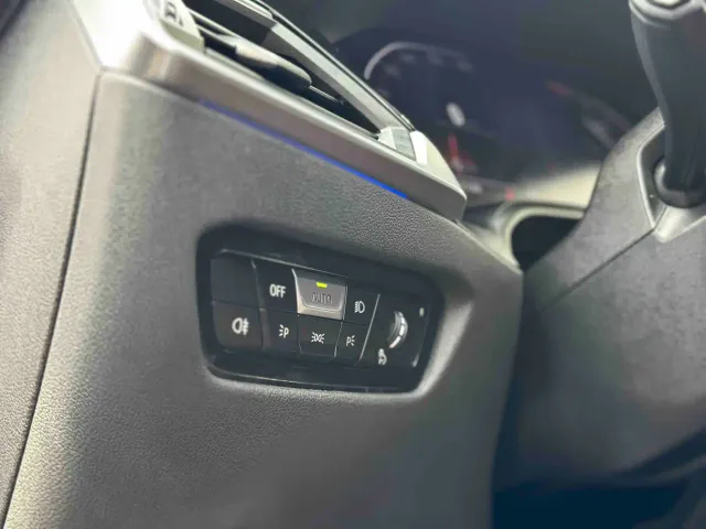 BMW 3 Series — Фото автомобиля 15