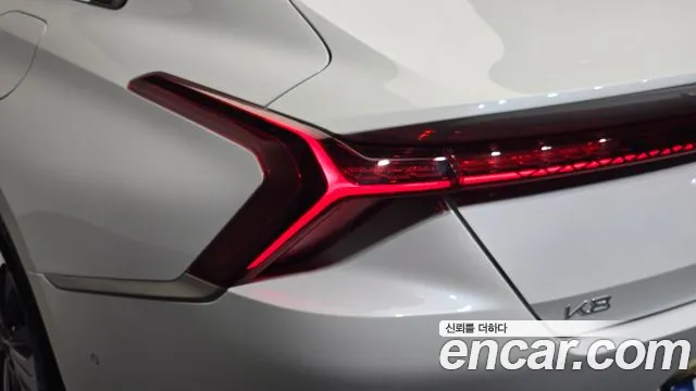 Kia K8 Signature — Фото автомобиля 21