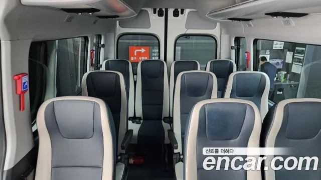 Hyundai Solati Solati 15 мест — Фото автомобиля 24