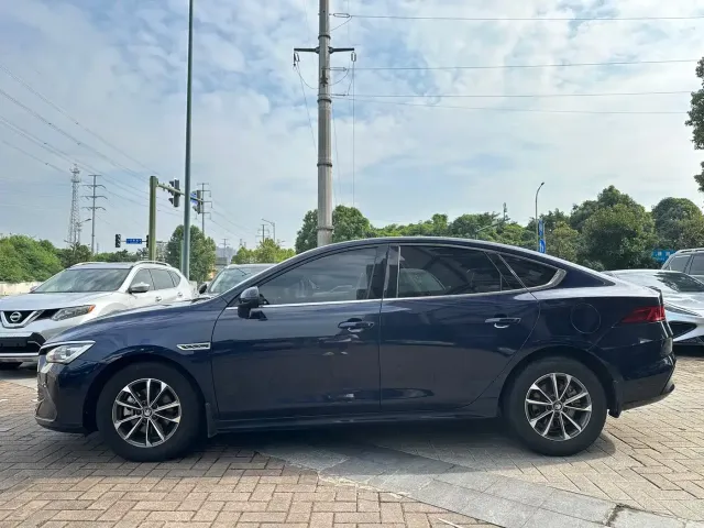 BYD Qin PLUS — Фото автомобиля 4