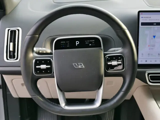 Li Auto L9 — Фото автомобиля 6