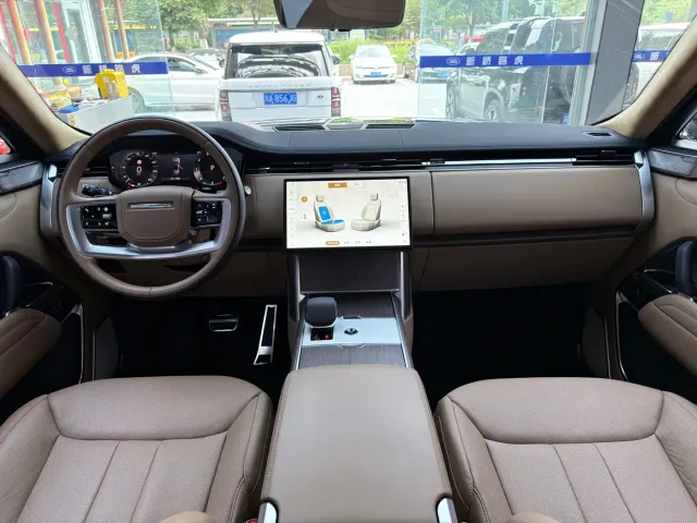 Land Rover Range Rover — Фото автомобиля 5