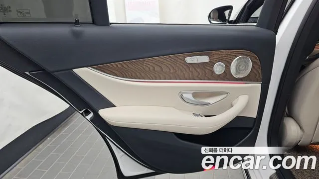 Mercedes-Benz E-Class W213 — Фото автомобиля 14