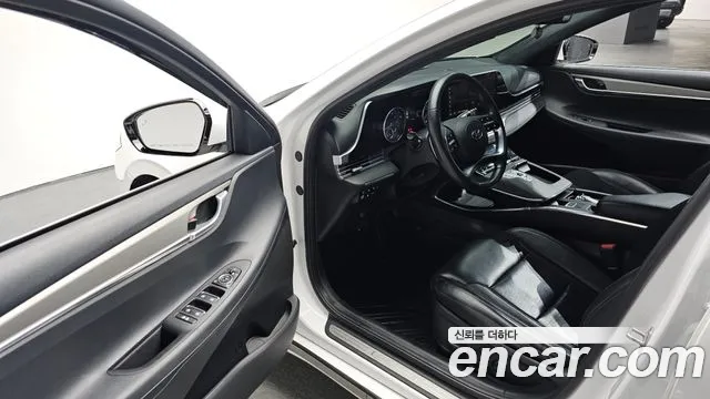 Hyundai Grandeur Новый Grandeur IG 3.0 LPi (Такси) — Фото автомобиля 11