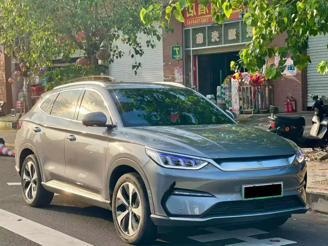 BYD Song PLUS — Фото автомобиля 3