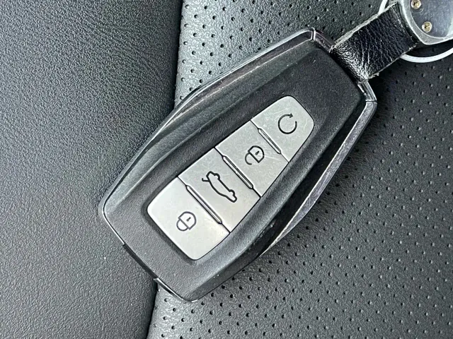 Geely Emgrand S — Фото автомобиля 15