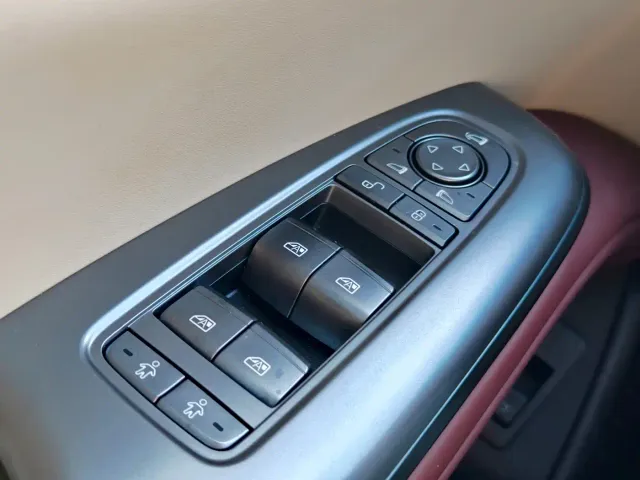 BYD Seal — Фото автомобиля 21