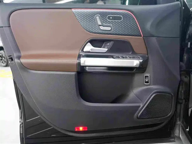 Mercedes-Benz GLB-Class — Фото автомобиля 9