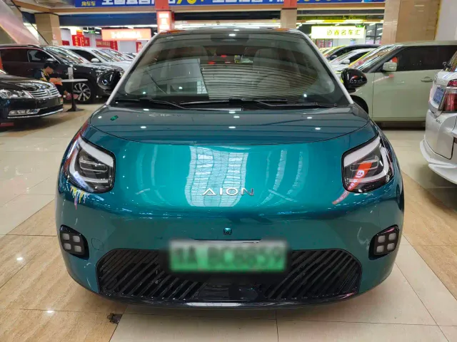 GAC Aion UT — Фото автомобиля 2