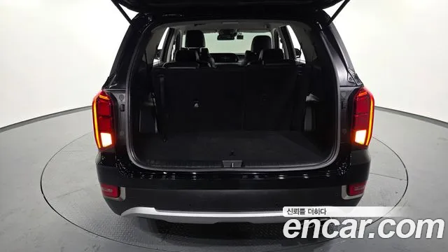 Hyundai Palisade Palisade Дизель 2.2 2WD — Фото автомобиля 4
