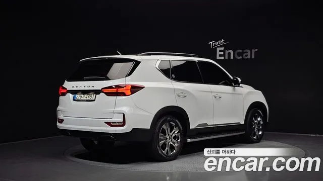 KG_Mobility_Ssangyong Rexton All Rexton Дизель 2.2 4WD — Фото автомобиля 2