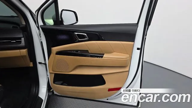 Kia Carnival 4th Gen — Фото автомобиля 13