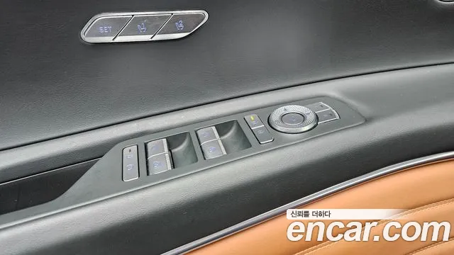 Genesis GV80 — Фото автомобиля 30