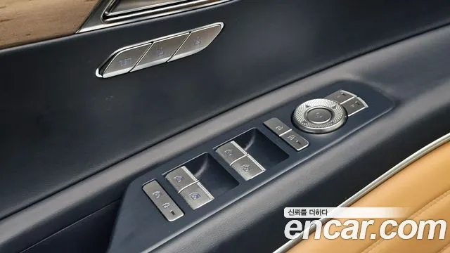 Genesis GV80 — Фото автомобиля 27