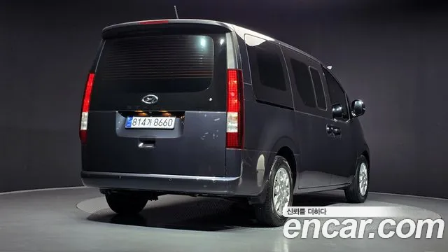 Hyundai Staria — Фото автомобиля 2