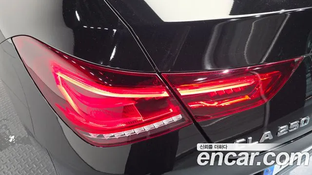 Mercedes-Benz CLA-Class — Фото автомобиля 22