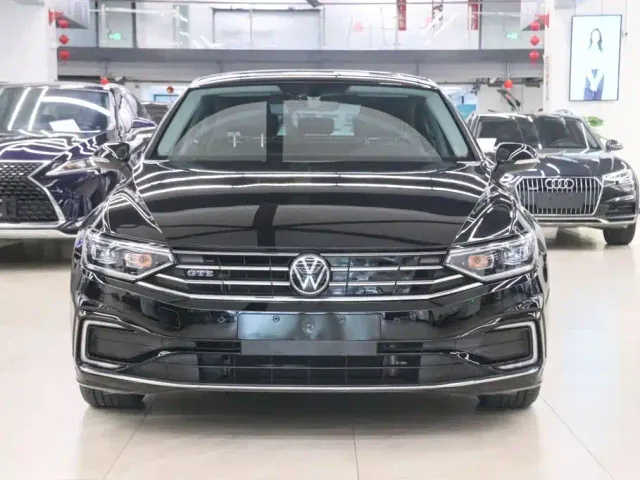 Volkswagen Magotan — Фото автомобиля 2