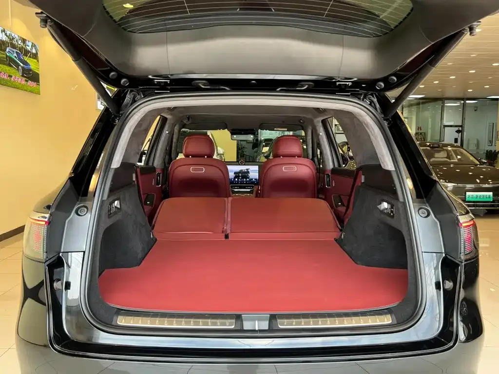 AITO Wenjie AITO M8 2025 Range Extender Max+ Edition 53.4kWh 5-seater — Фото автомобиля 10