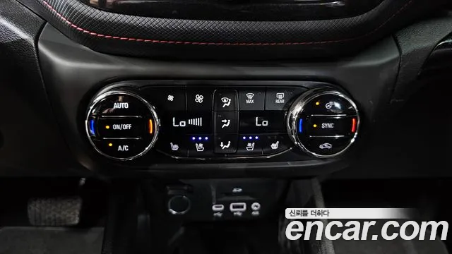 ChevroletGMDaewoo Trailblazer Trailblazer 1.3 турбо 4WD — Фото автомобиля 14