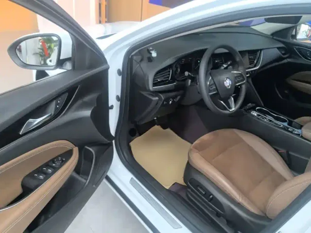 Buick Regal — Фото автомобиля 15