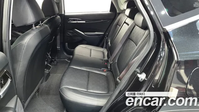 Kia Seltos Бензин 1.6 турбо 2WD — Фото автомобиля 11