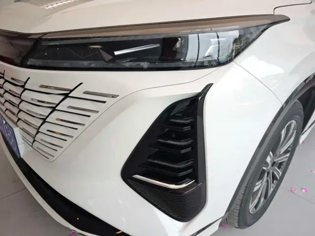 Changan CS75 Plus — Фото автомобиля 10