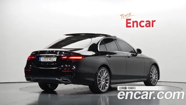 Mercedes-Benz E-Class W213 — Фото автомобиля 2