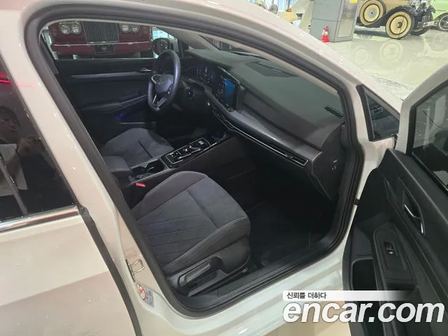 Volkswagen Golf Golf 8 поколение 2.0 TDI Prestige — Фото автомобиля 19