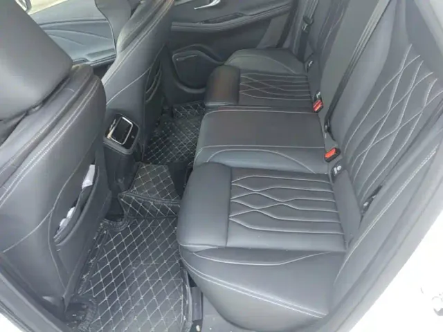Chery Arrizo 8 — Фото автомобиля 16