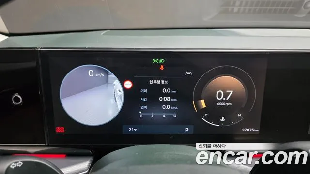 Hyundai Grandeur GN7 — Фото автомобиля 11