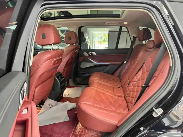 BMW X5 — Фото автомобиля 4