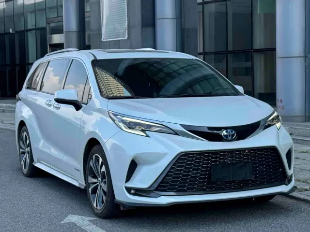 Toyota Granvia — Фото автомобиля 2