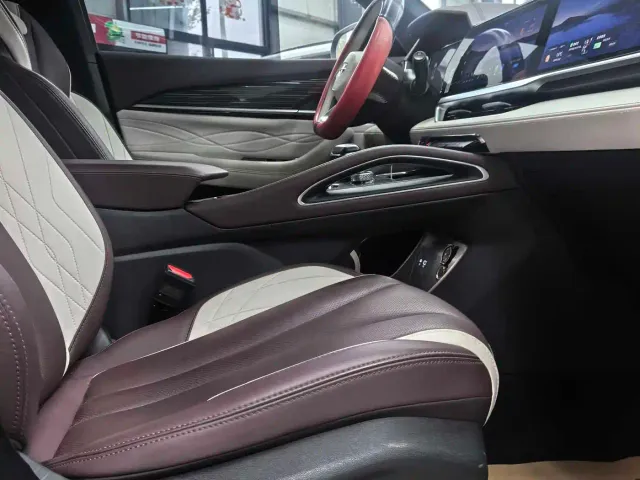 Geely Xingyue L — Фото автомобиля 8