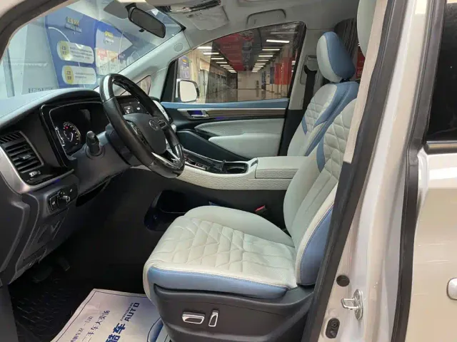 GAC Trumpchi M8 — Фото автомобиля 8