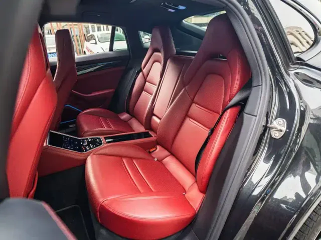 Porsche Panamera — Фото автомобиля 8