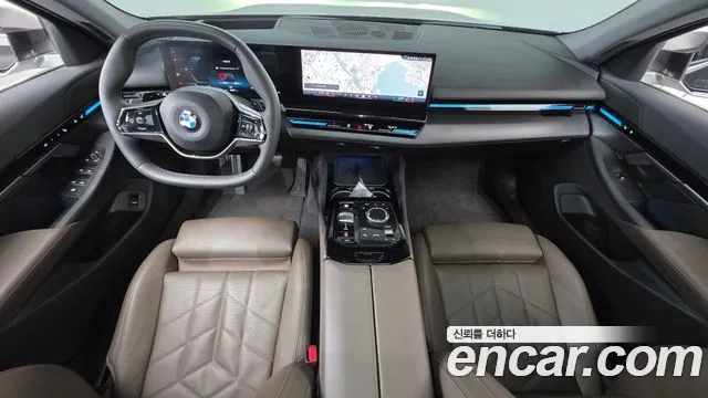 BMW 5-Series — Фото автомобиля 7