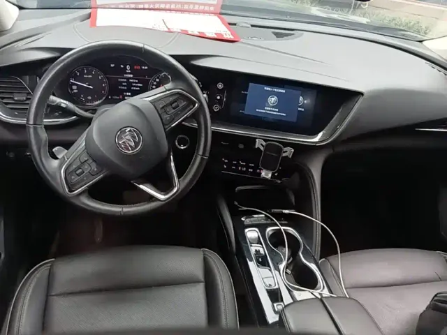 Buick Envision Plus — Фото автомобиля 9