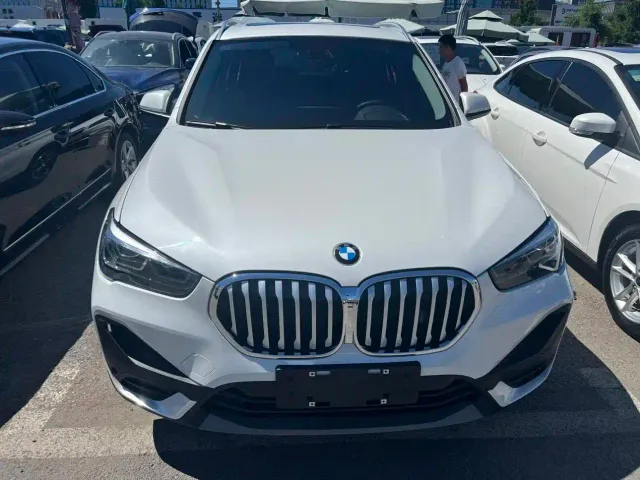 BMW X1 — Фото автомобиля 2