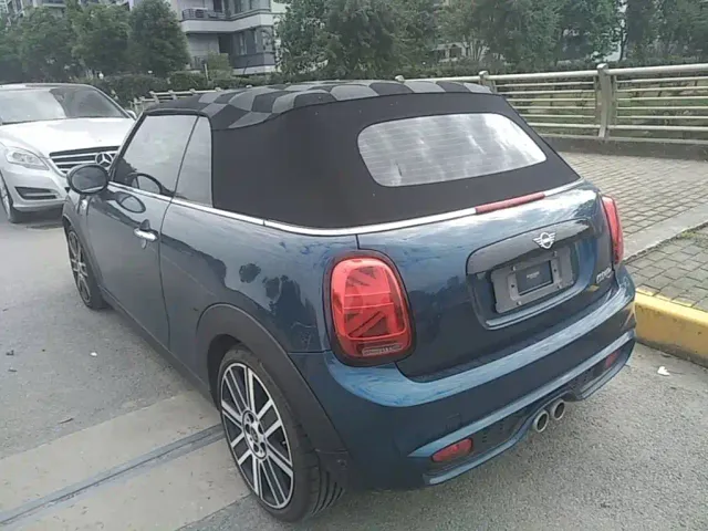 MINI Hatch — Фото автомобиля 4