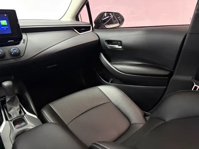 Toyota Corolla — Фото автомобиля 10