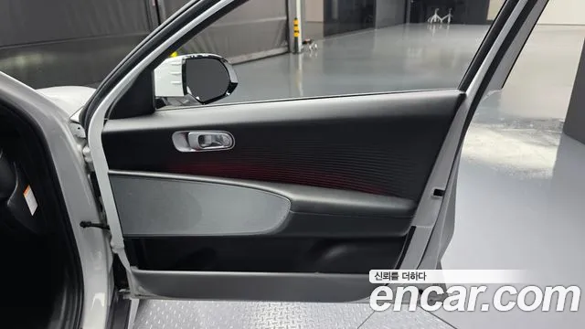 Hyundai Ioniq6 — Фото автомобиля 21
